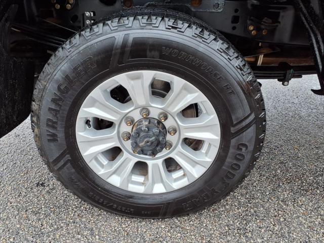 used 2022 Ford F-350 car, priced at $45,484