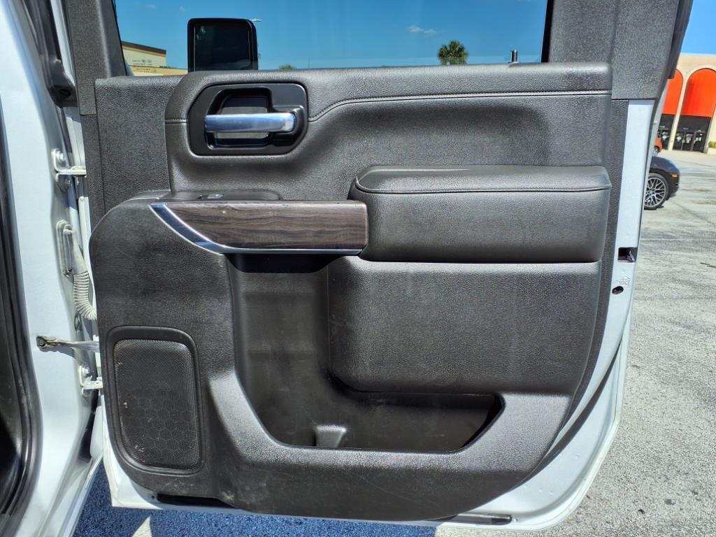 used 2022 Chevrolet Silverado 2500 car, priced at $40,484