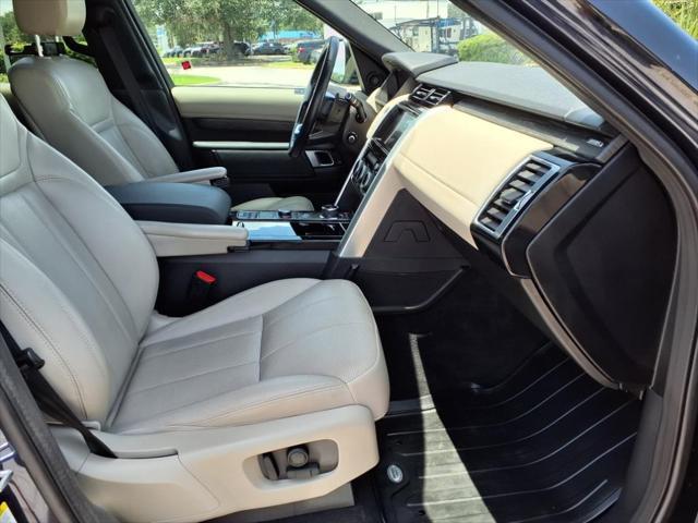 used 2019 Land Rover Discovery car, priced at $24,994