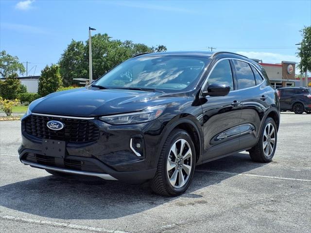 used 2023 Ford Escape car, priced at $23,484