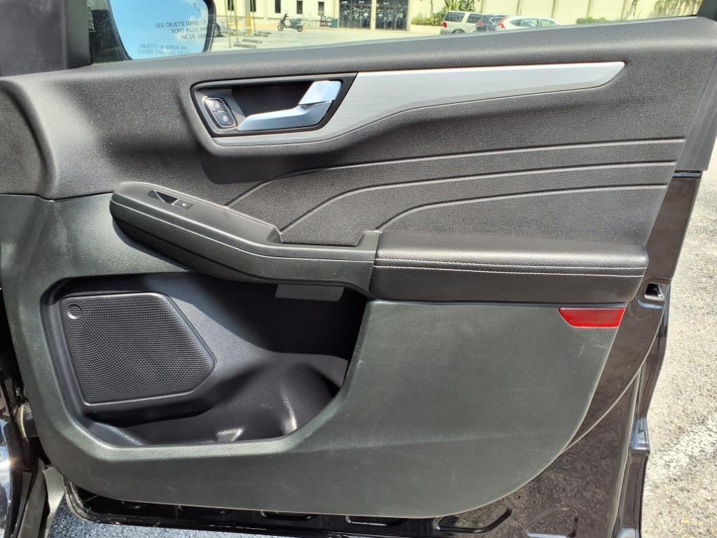used 2023 Ford Escape car, priced at $17,994