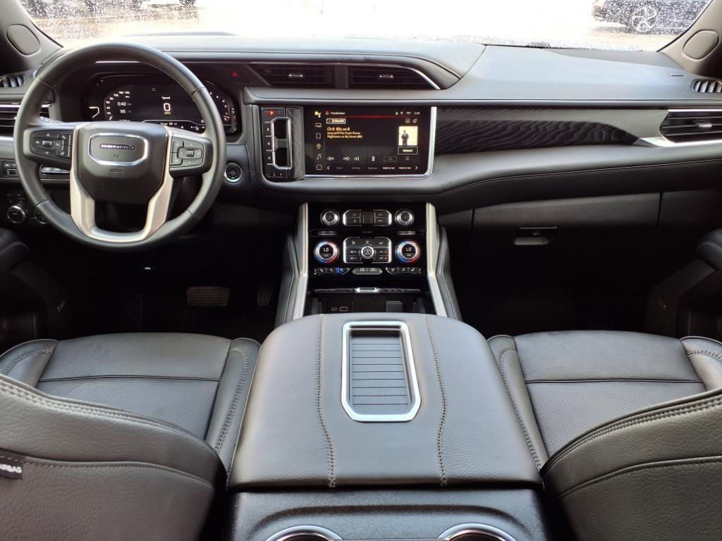 used 2024 GMC Yukon car, priced at $68,994