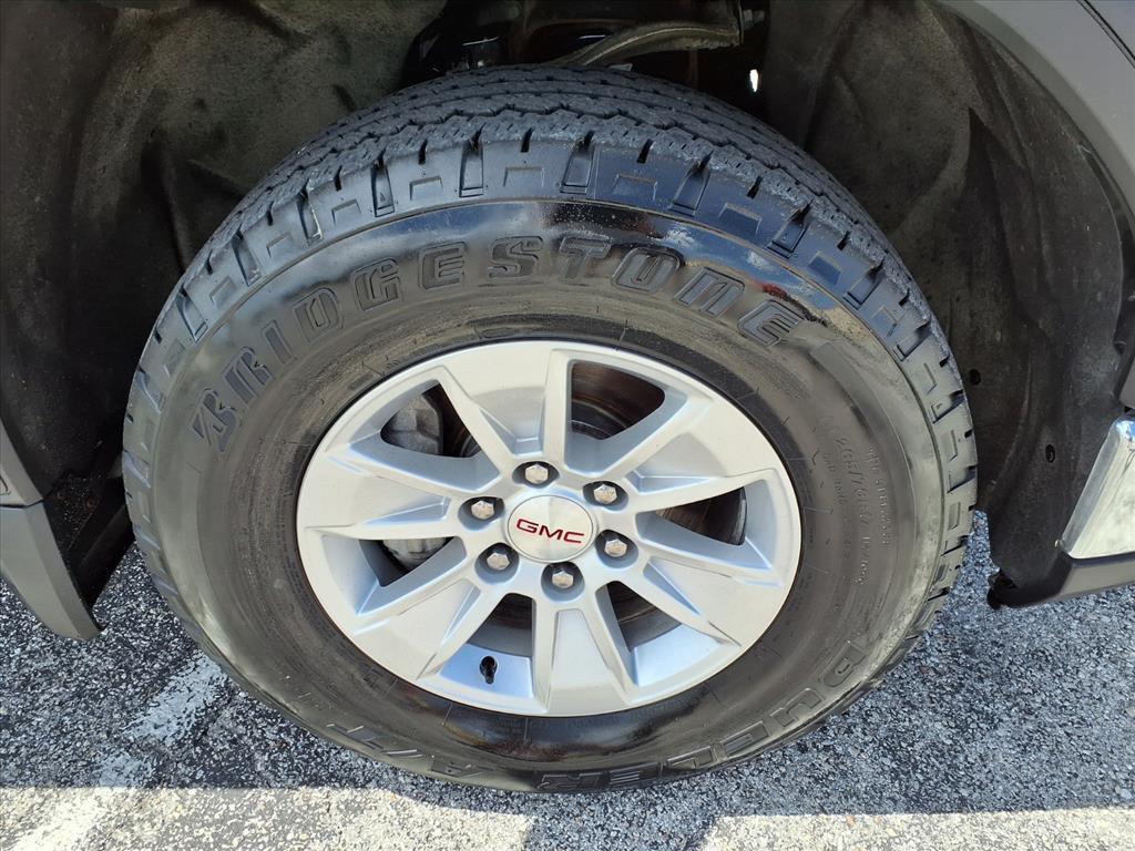 used 2023 GMC Sierra 1500 car, priced at $35,994
