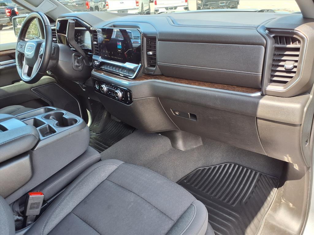 used 2023 GMC Sierra 1500 car, priced at $35,994