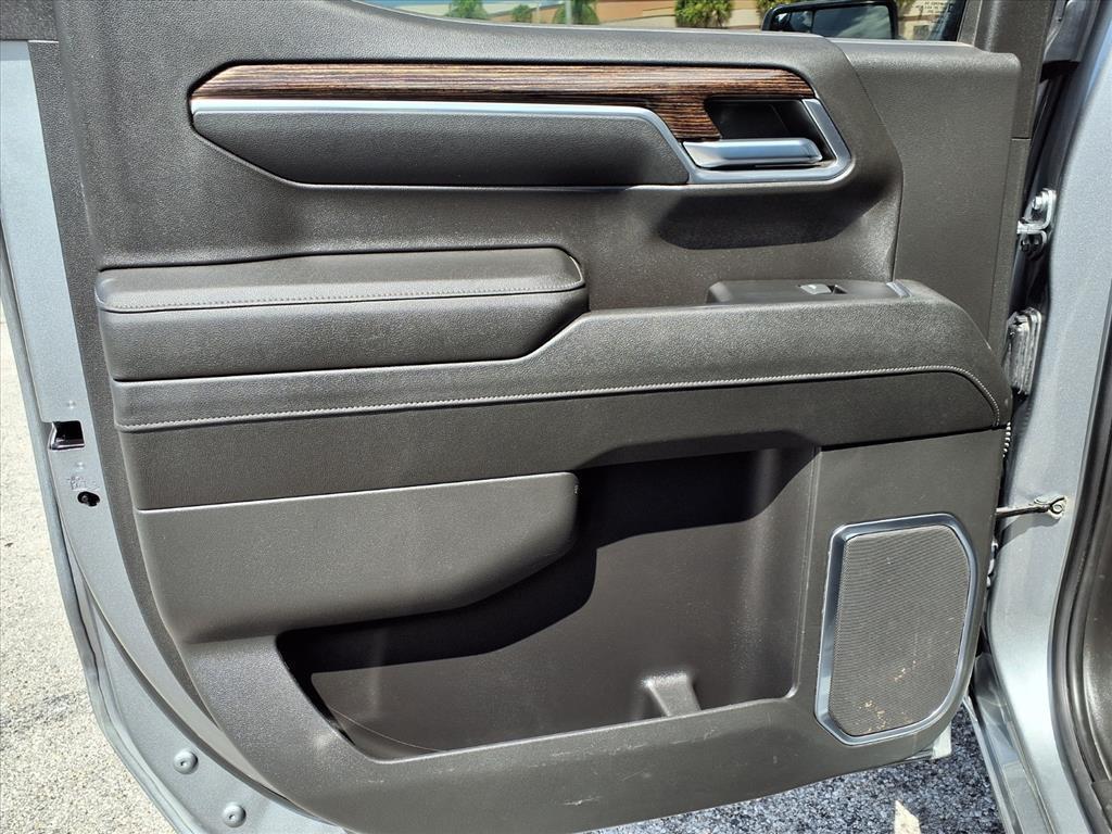 used 2023 GMC Sierra 1500 car, priced at $35,994