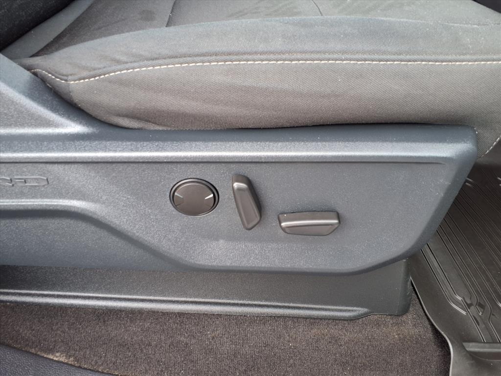 used 2023 Ford F-150 car, priced at $35,994