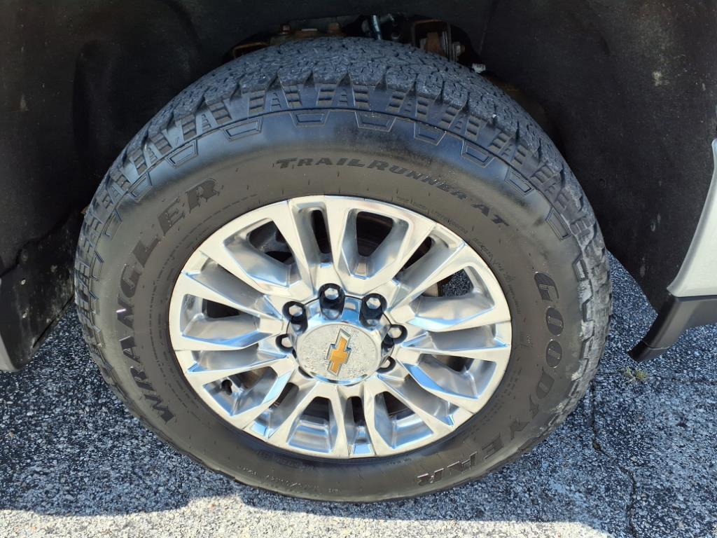 used 2022 Chevrolet Silverado 2500 car, priced at $52,484