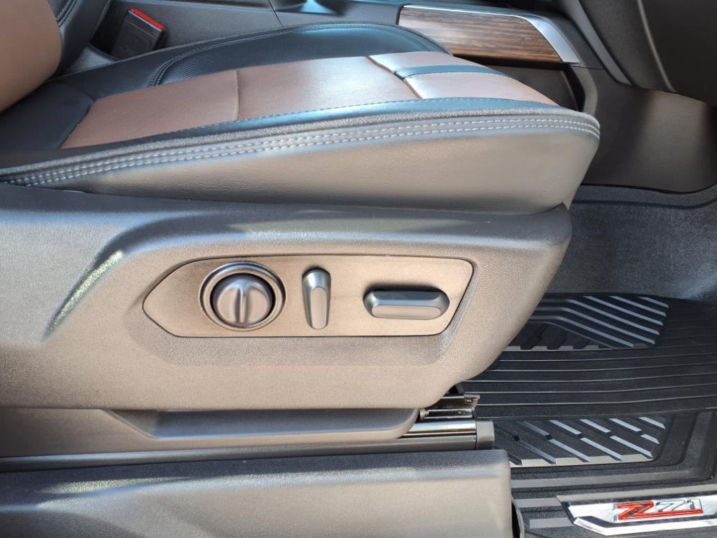 used 2022 Chevrolet Silverado 2500 car, priced at $52,484