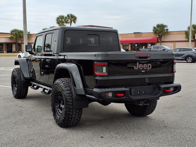 used 2021 Jeep Gladiator car, priced at $35,484