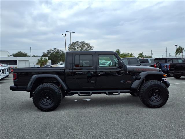 used 2021 Jeep Gladiator car, priced at $35,484