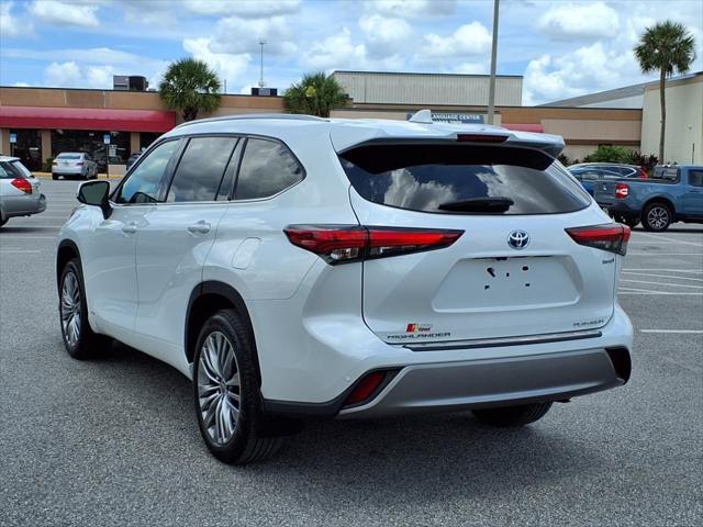 used 2022 Toyota Highlander Hybrid car, priced at $44,484