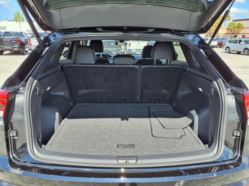 used 2025 Volkswagen Atlas Cross Sport car, priced at $32,997