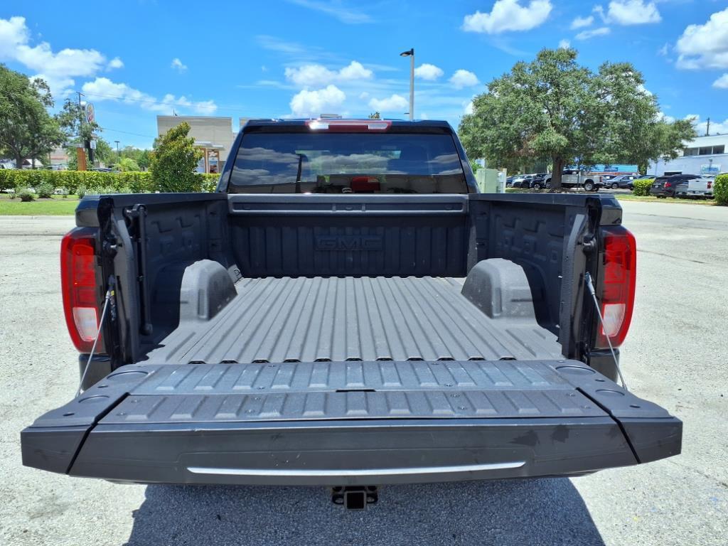 used 2022 GMC Sierra 1500 car, priced at $35,994