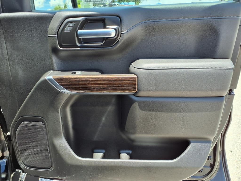 used 2022 GMC Sierra 1500 car, priced at $35,994