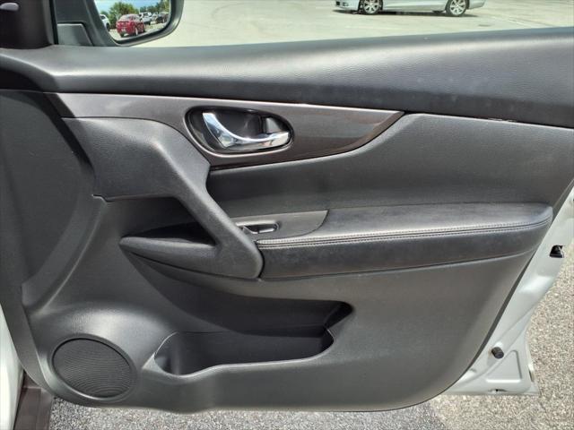 used 2019 Nissan Rogue car, priced at $6,484