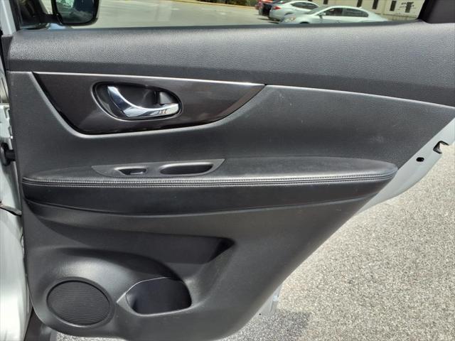 used 2019 Nissan Rogue car, priced at $6,484