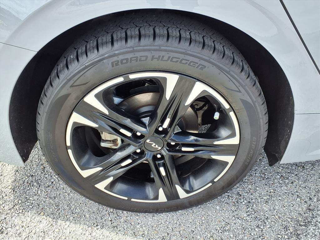 used 2024 Kia K5 car, priced at $21,997