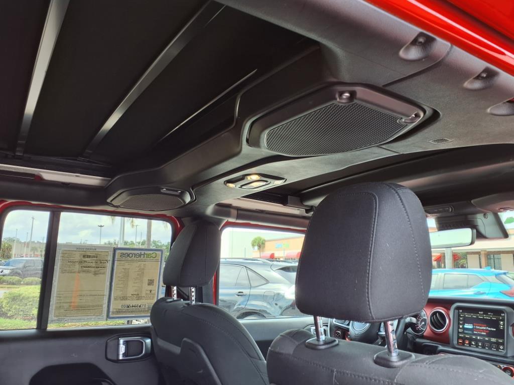 used 2022 Jeep Wrangler Unlimited car, priced at $34,994