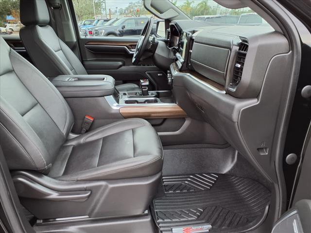 used 2022 Chevrolet Silverado 1500 car, priced at $43,994