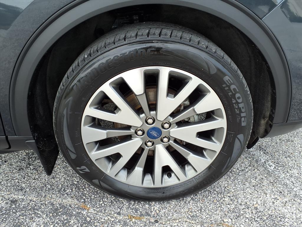 used 2022 Ford Escape car, priced at $23,994