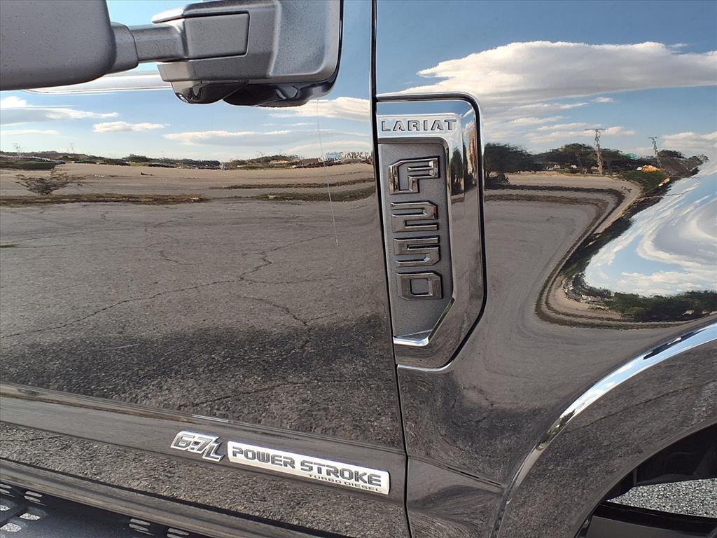 used 2022 Ford F-250 car, priced at $65,994