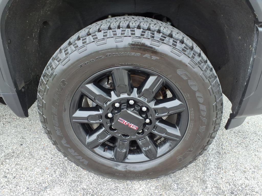 used 2024 GMC Sierra 2500 car, priced at $66,994