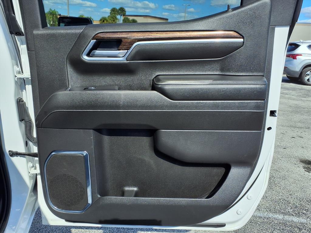 used 2025 GMC Sierra 1500 car, priced at $47,994