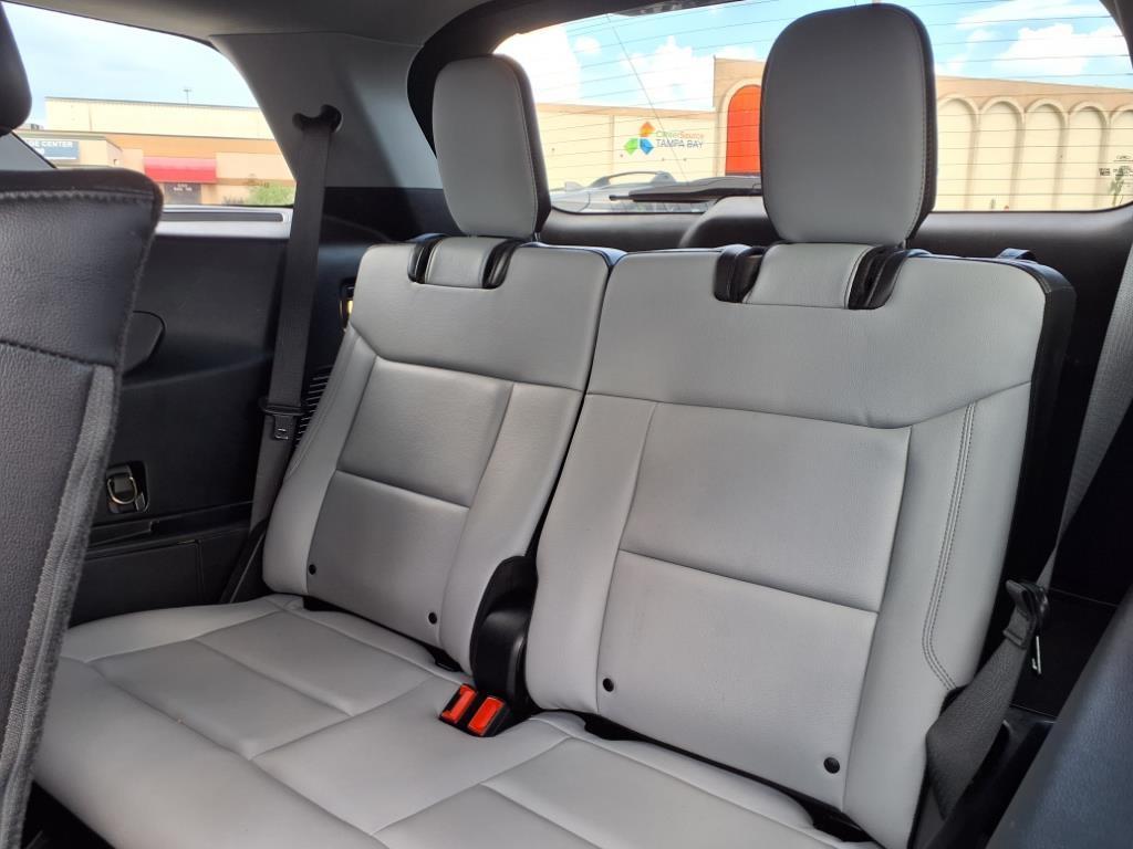 used 2021 Ford Explorer car