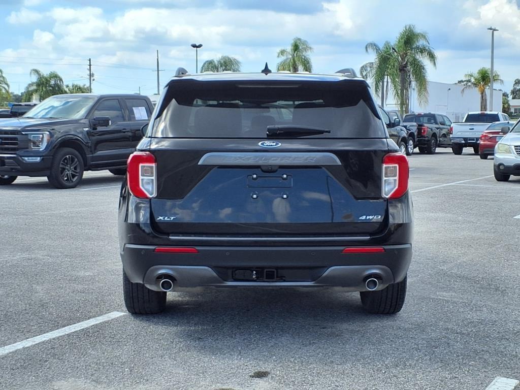 used 2021 Ford Explorer car