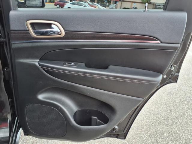 used 2014 Jeep Grand Cherokee car, priced at $9,484