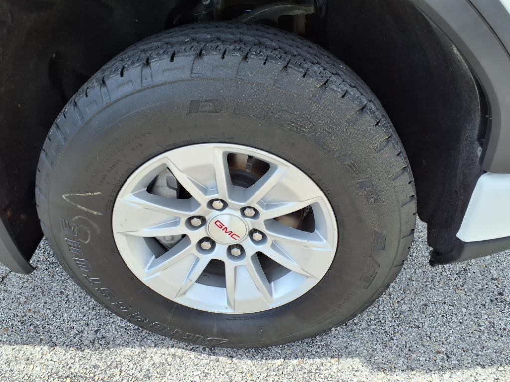 used 2022 GMC Sierra 1500 car, priced at $37,994