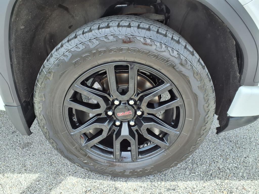 used 2022 GMC Sierra 1500 car, priced at $37,484