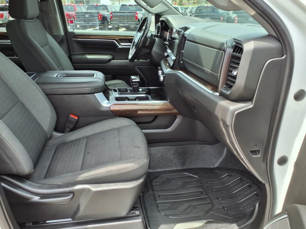 used 2022 GMC Sierra 1500 car, priced at $37,484