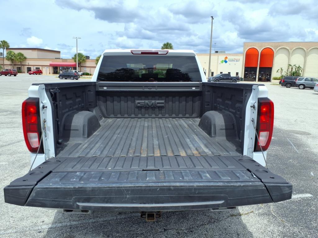 used 2022 GMC Sierra 1500 car, priced at $37,484