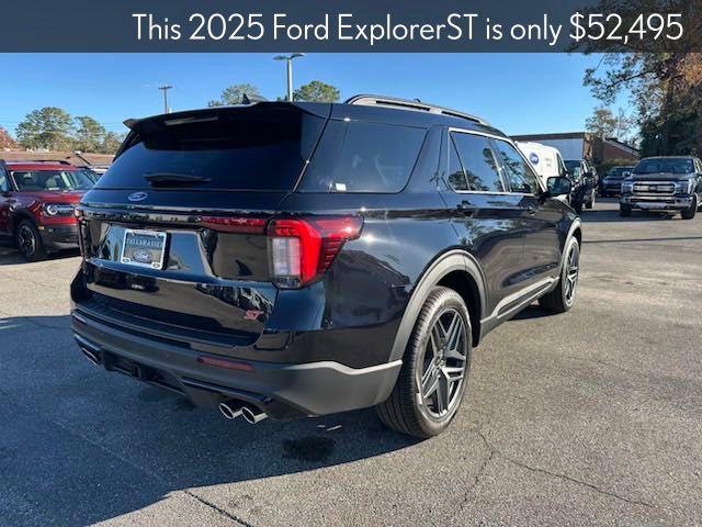 new 2025 Ford Explorer car, priced at $52,495