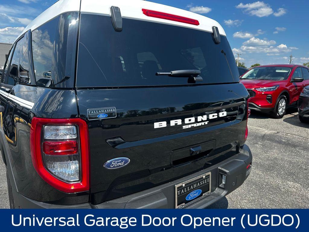 new 2025 Ford Bronco Sport car, priced at $33,943
