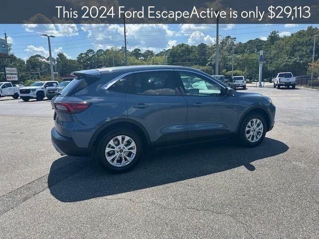 new 2024 Ford Escape car, priced at $29,113