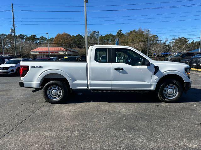 new 2024 Ford F-150 car, priced at $41,995
