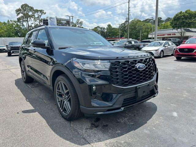 new 2025 Ford Explorer car, priced at $59,090