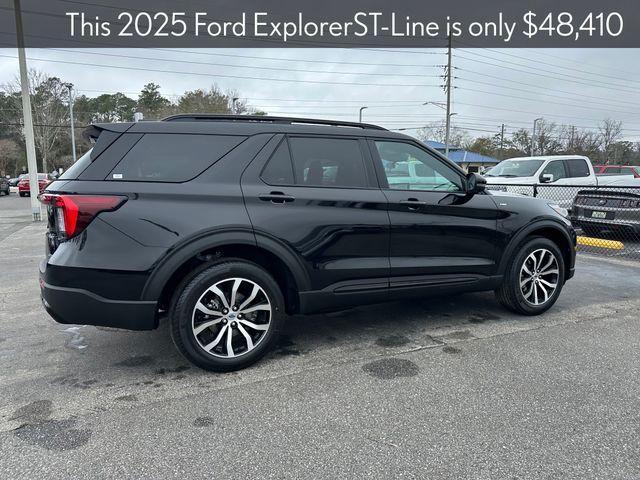 new 2025 Ford Explorer car, priced at $47,160