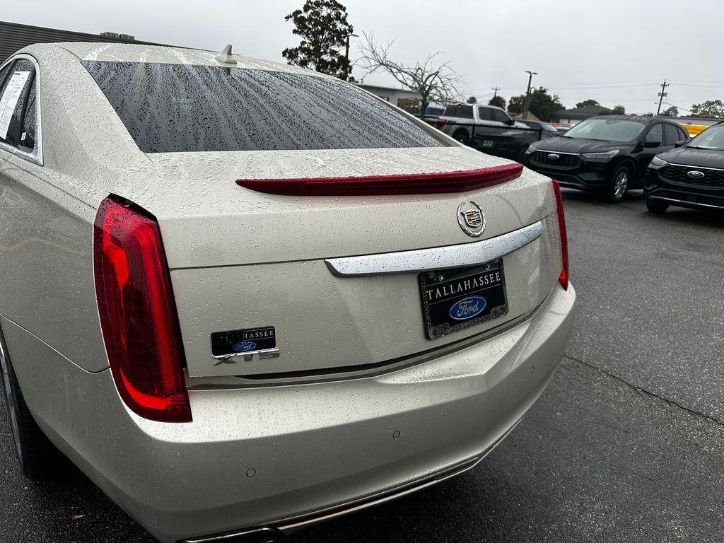 used 2013 Cadillac XTS car, priced at $7,682