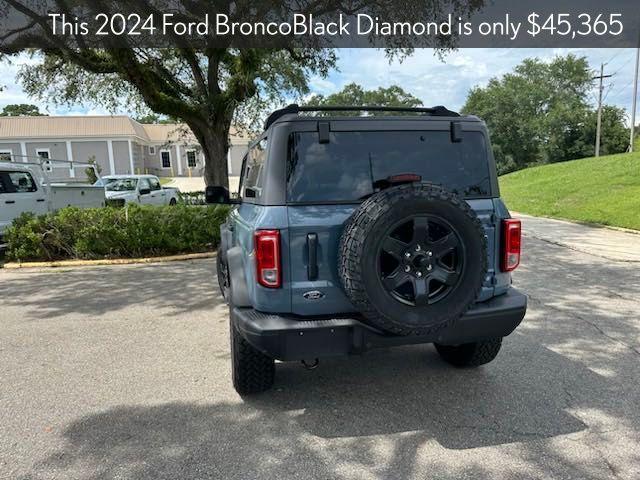 new 2024 Ford Bronco car, priced at $45,365