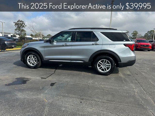 new 2025 Ford Explorer car, priced at $39,995