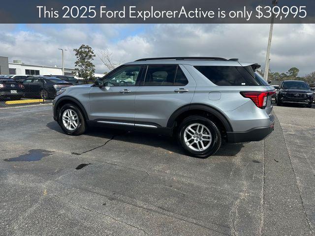 new 2025 Ford Explorer car, priced at $39,995