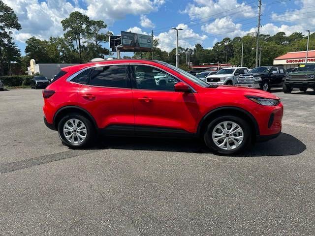 new 2024 Ford Escape car, priced at $29,999