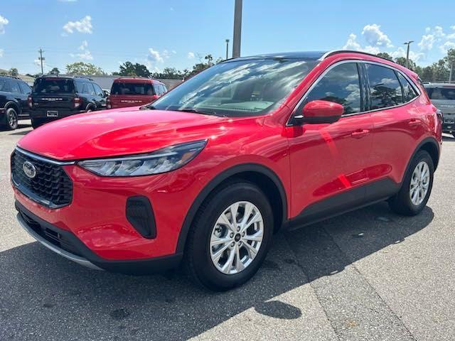 new 2024 Ford Escape car, priced at $29,999
