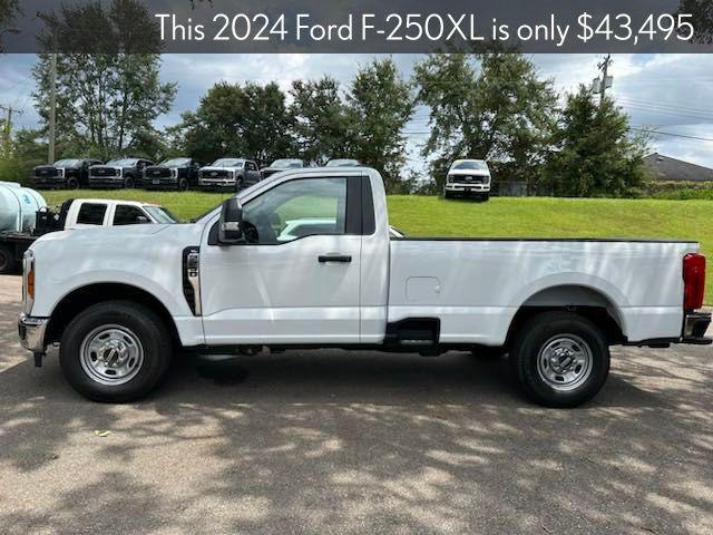 new 2024 Ford F-250 car, priced at $43,495