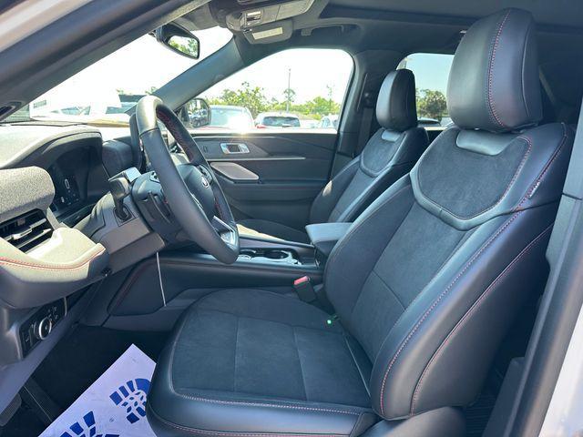 new 2025 Ford Explorer car, priced at $59,885