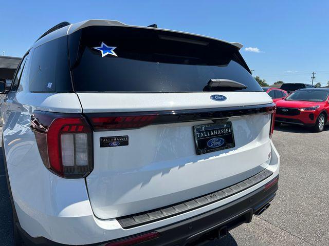 new 2025 Ford Explorer car, priced at $59,885