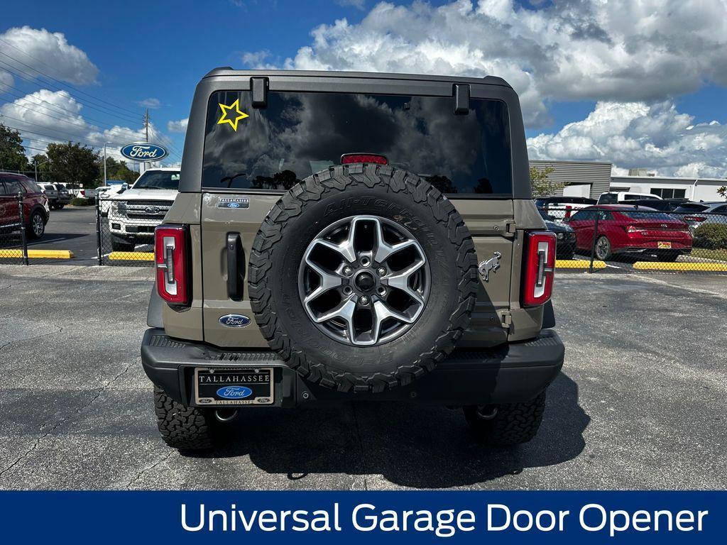 new 2025 Ford Bronco car, priced at $61,586